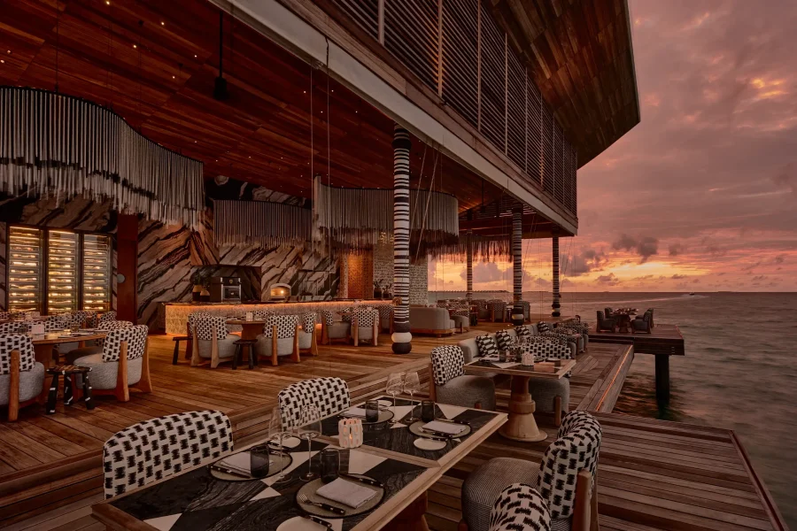 seaside-collection-here-restaurant-02