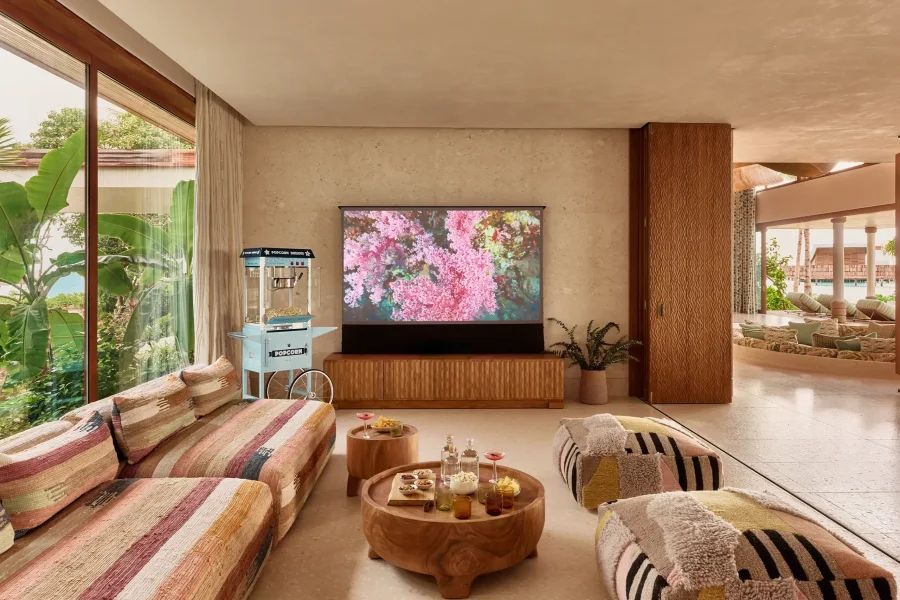 seaside-collection-here-thila-cinema